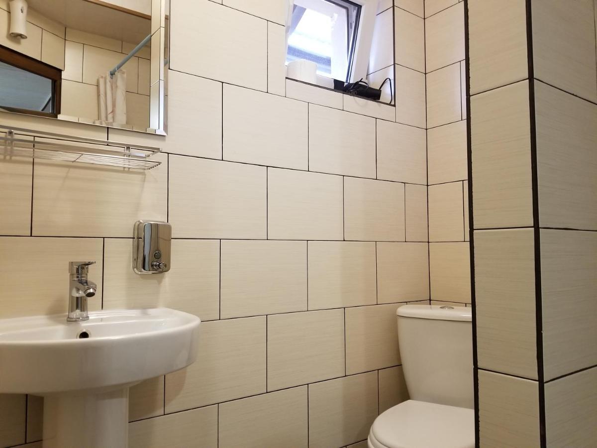 בוקובל Guest House Mountain מראה חיצוני תמונה
